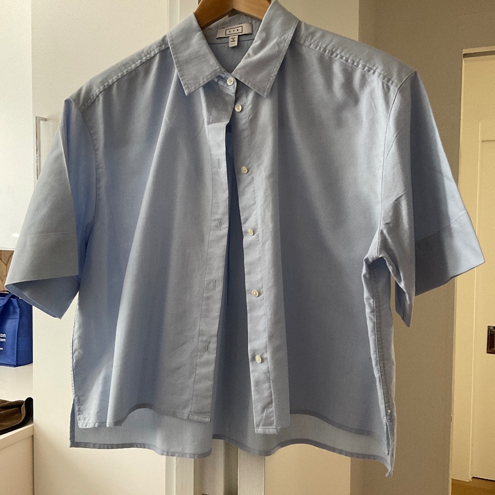 AYR The Book Club Cropped Button Down~Women’s L